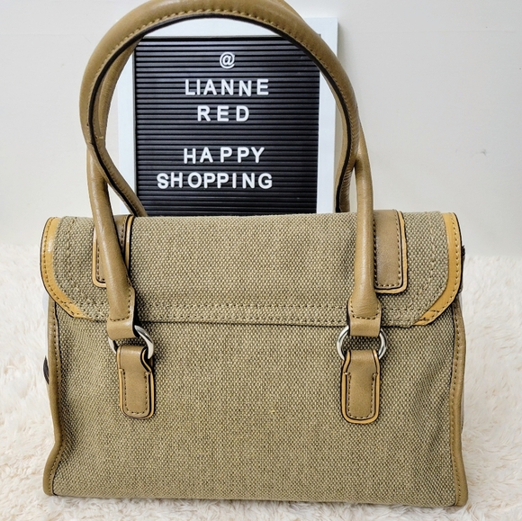 NWOT GUESS Tylera Canvas Bag - Picture 4 of 9